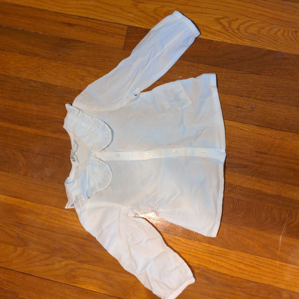 Ruffled Peter pan collar blouse